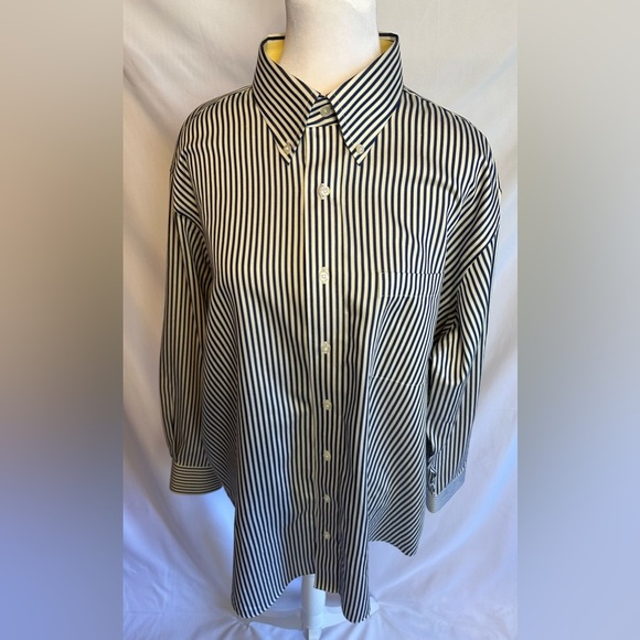 Paul Fredrick Non-iron Cotton Stripe Dress Shirt With Contrast Trim - Picture 2 of 14